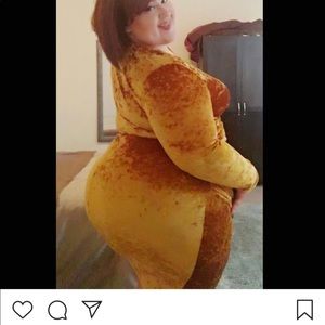 Gold velvet midi dress